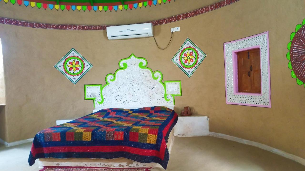 Mahefeel e Rann Resort Bherandiāla Buitenkant foto