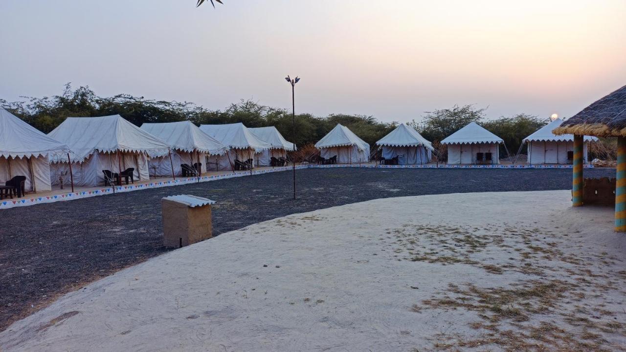 Mahefeel e Rann Resort Bherandiāla Buitenkant foto